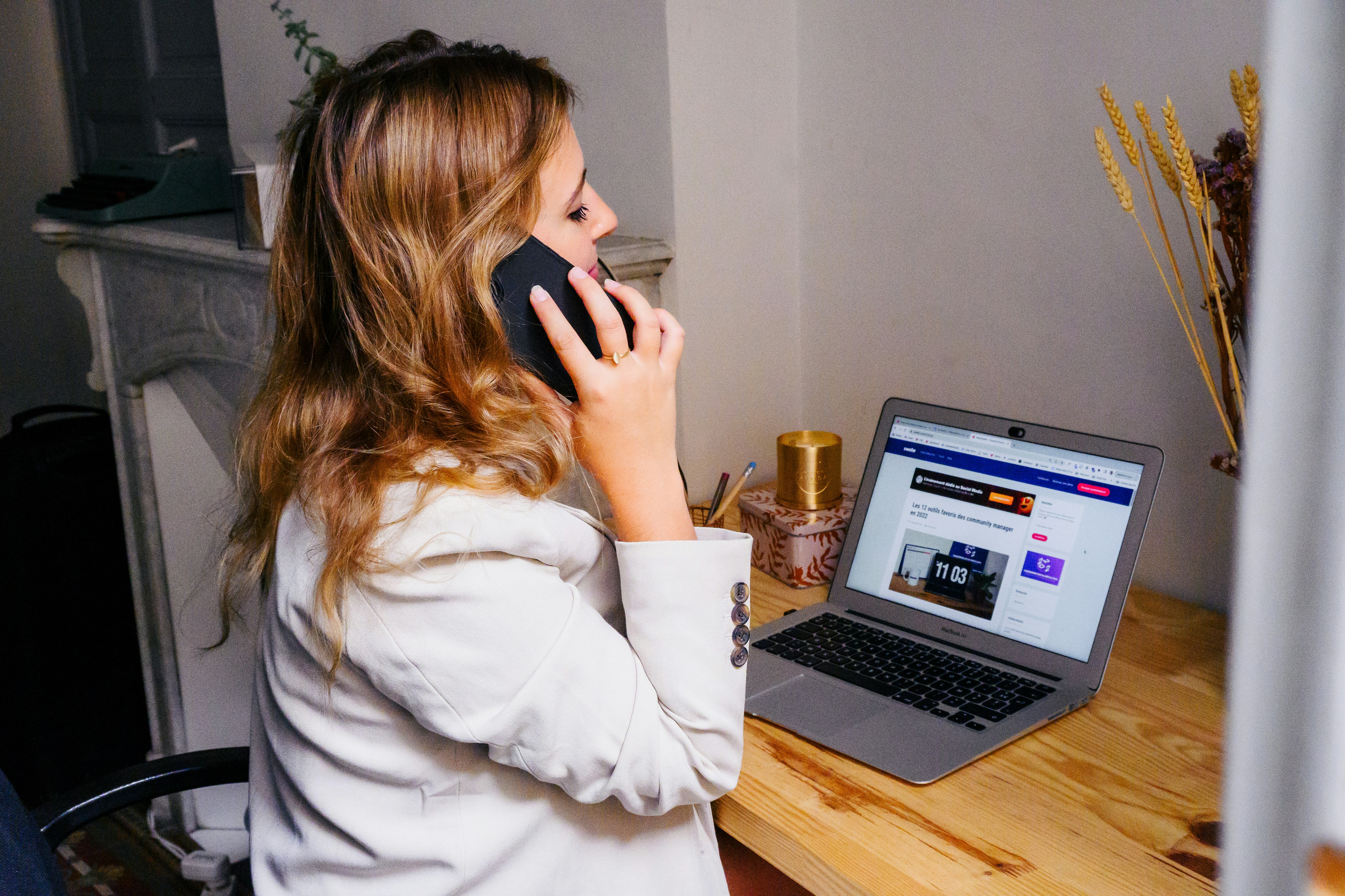 Video call and audio-only communication experiment