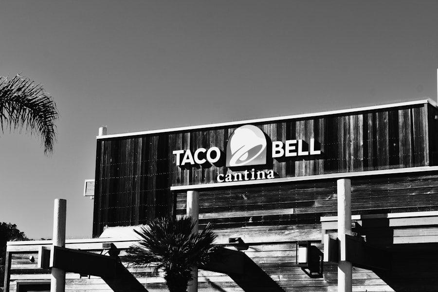 Taco Bell food featured in a fast-food restaurant review